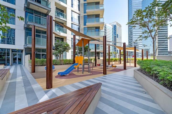 Vogue Downtown - Bellevue Towers Lejlighed Dubai Eksteriør billede